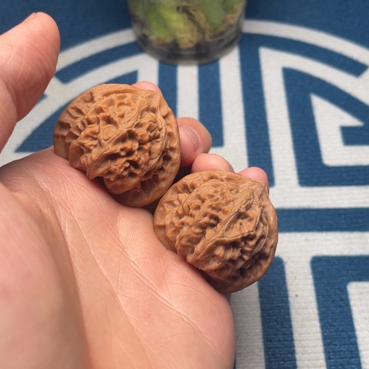 把件文玩核桃宫灯小手捻