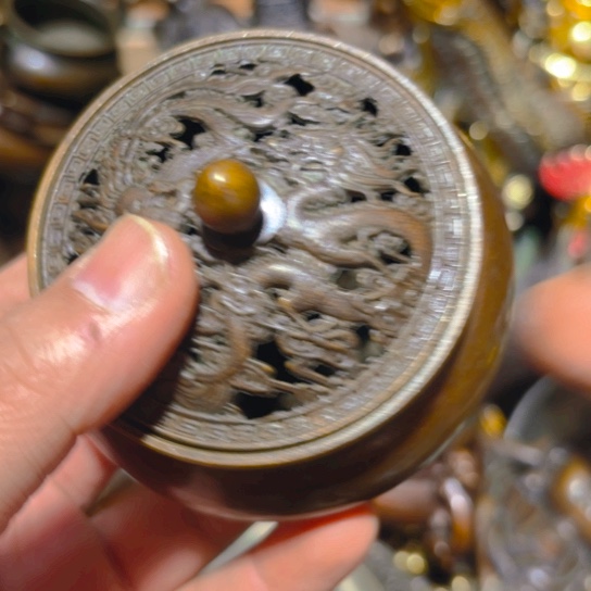 铜的。全清了一件不留