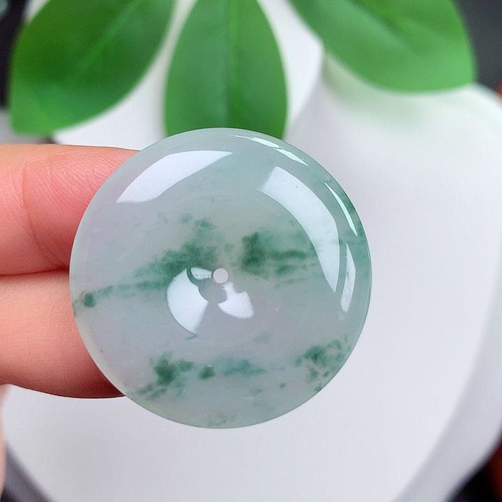 颈饰未镶嵌翡翠平安扣 29.9x5.1mm