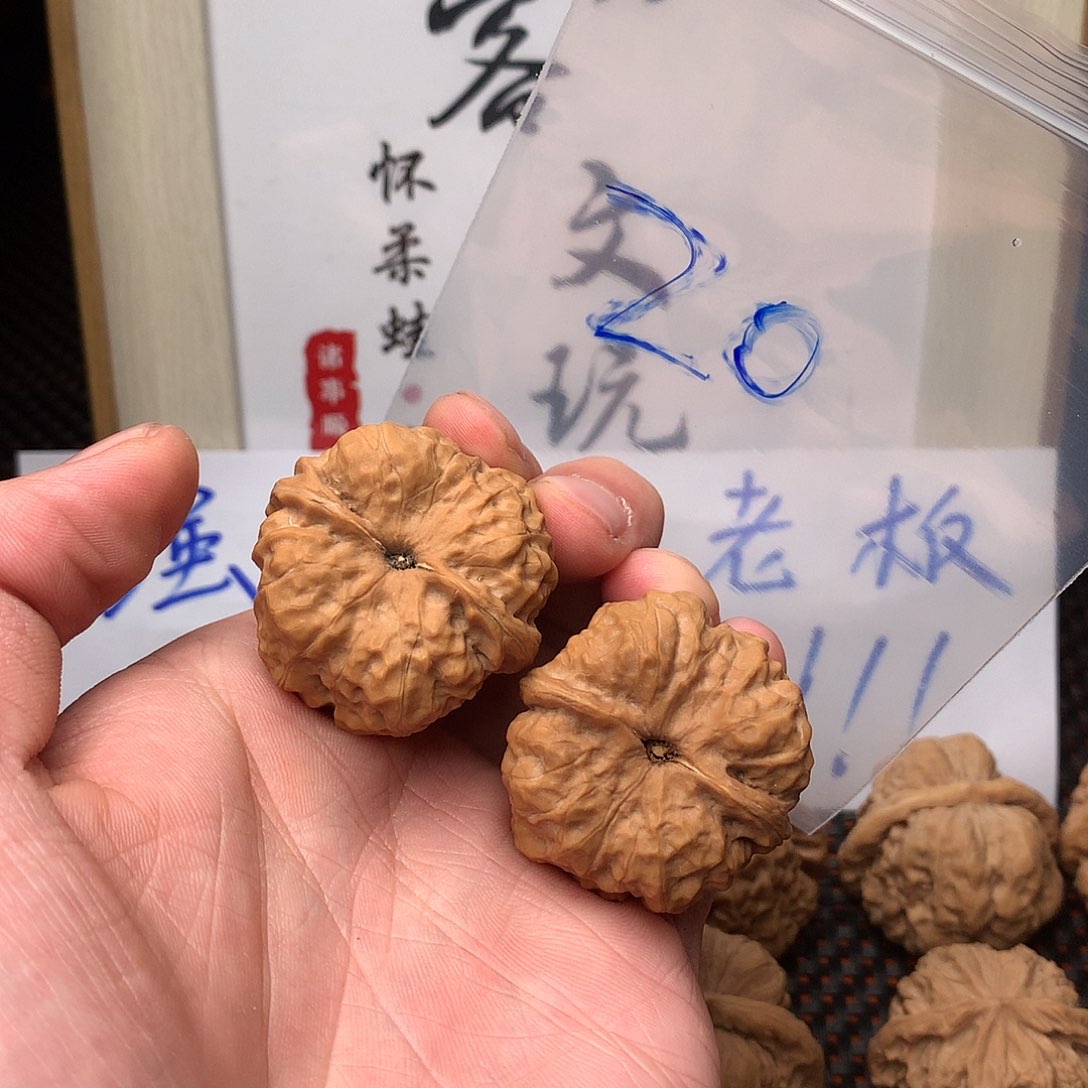 文玩核桃把件八方客文玩11111