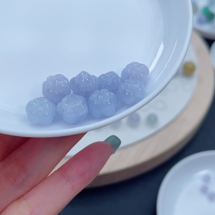 裸石翡翠9x7莲花珠