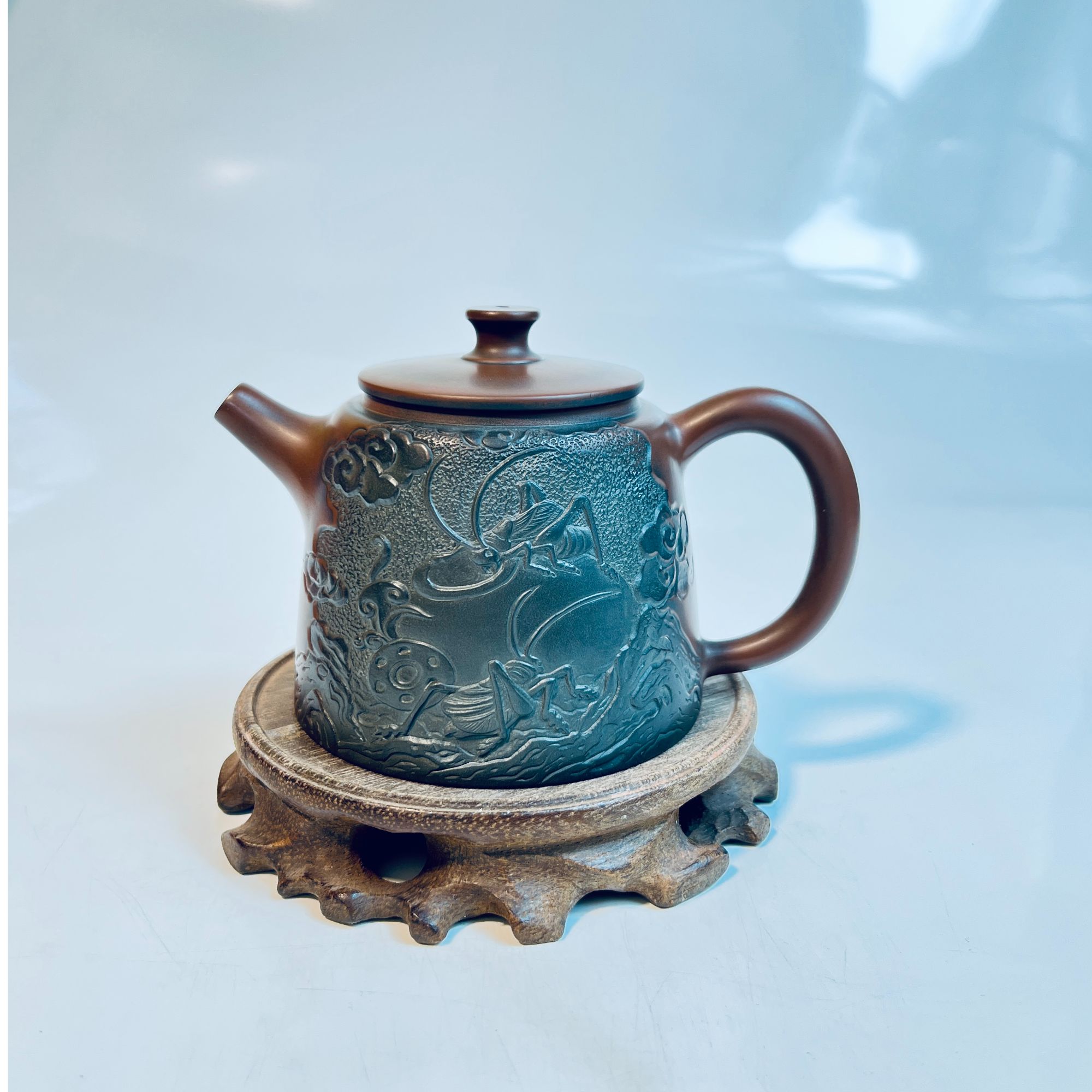 坭兴陶紫红泥古铜色双蟋临门雕刻绘220毫升网孔陶瓷彩绘明兰壶