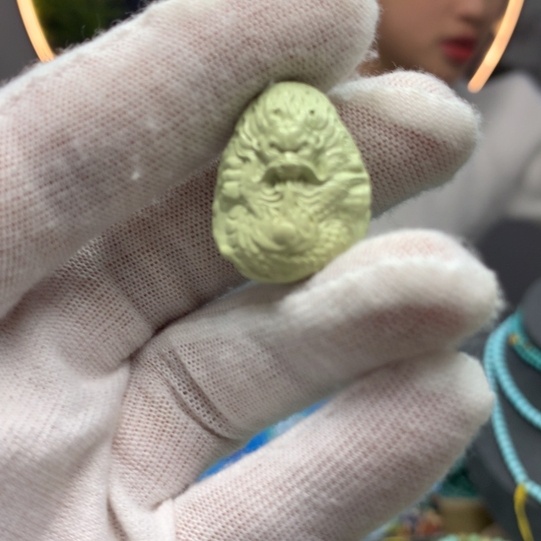 绿松石挂件未镶嵌