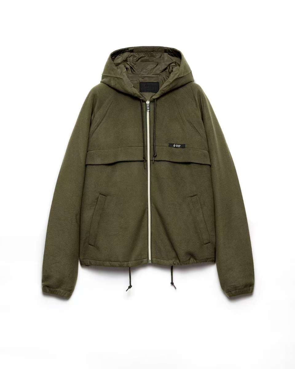 未使用 Prada/普拉达 26春 短款 科技面料制成的连帽夹克