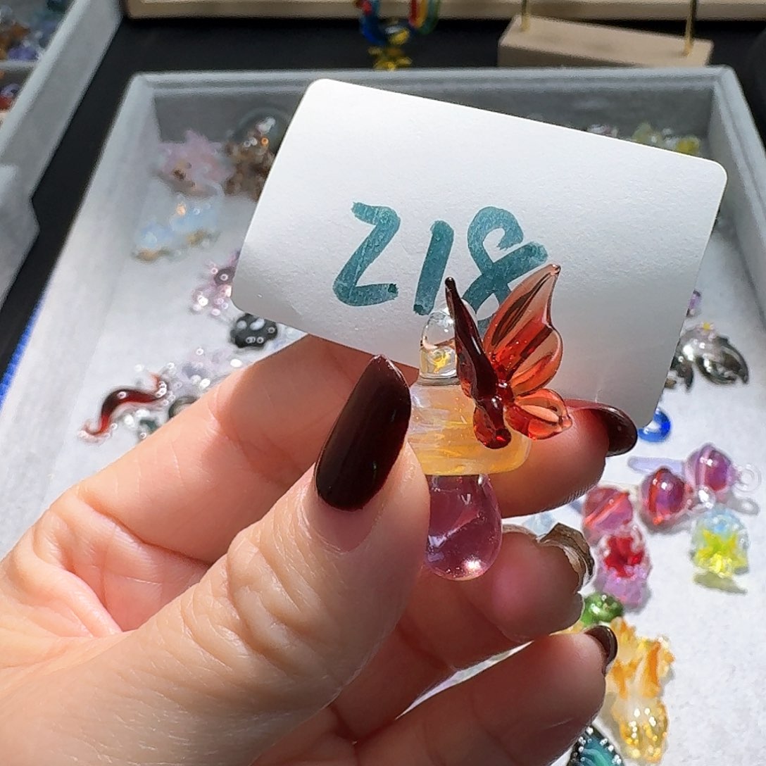 琉璃颈饰218蝴蝶蘑菇