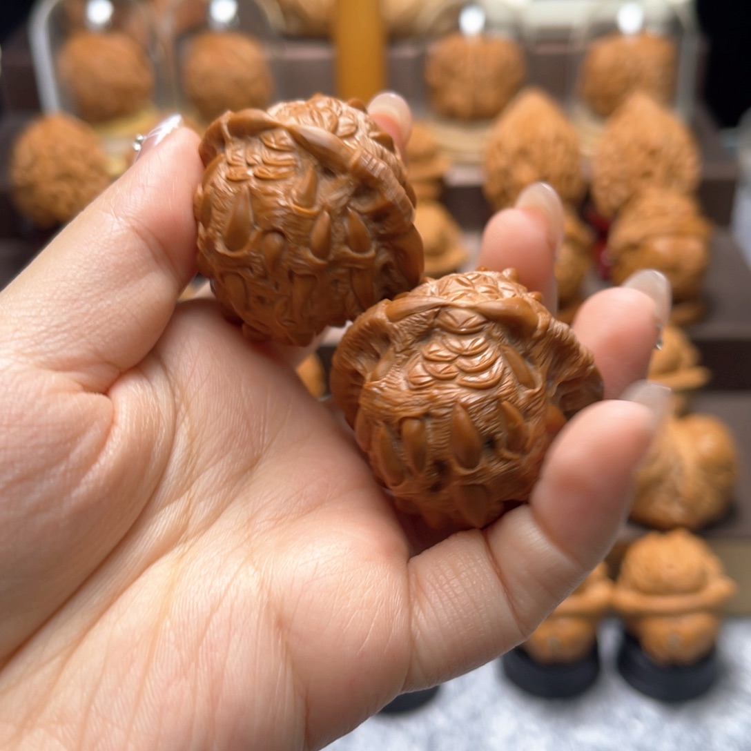 福利白狮子吞噬發發發