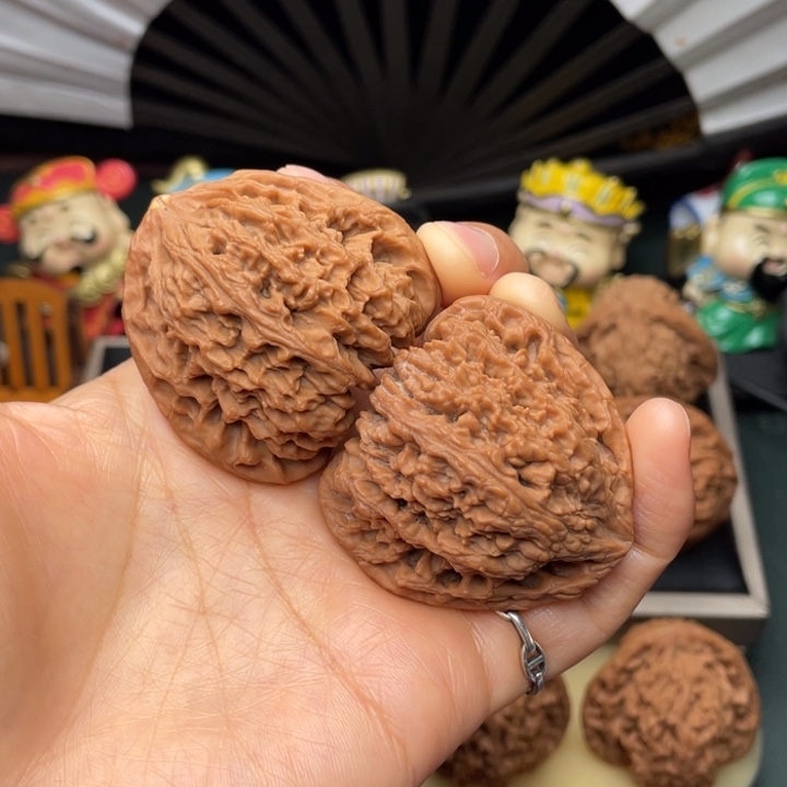 吊坠文玩核桃45尺拉丝三角大凹底