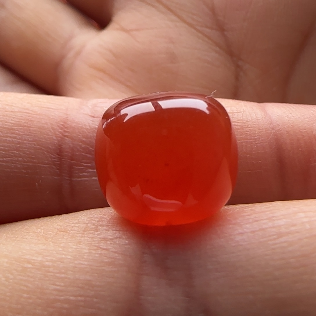 南红玛瑙老型13x11.6未镶嵌孔马牙