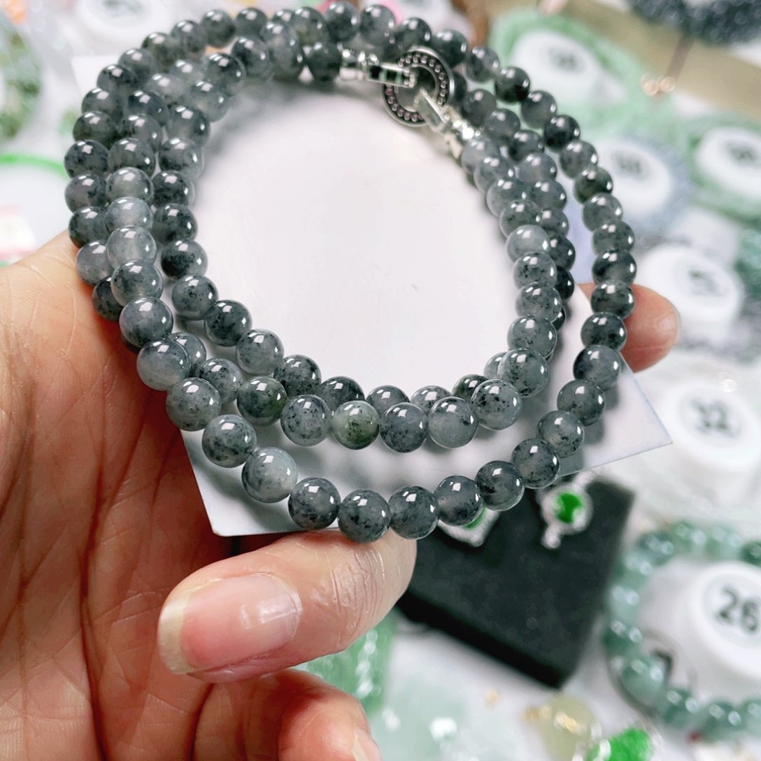 翡翠手链未镶嵌顾*天然翡翠项链6.4mm