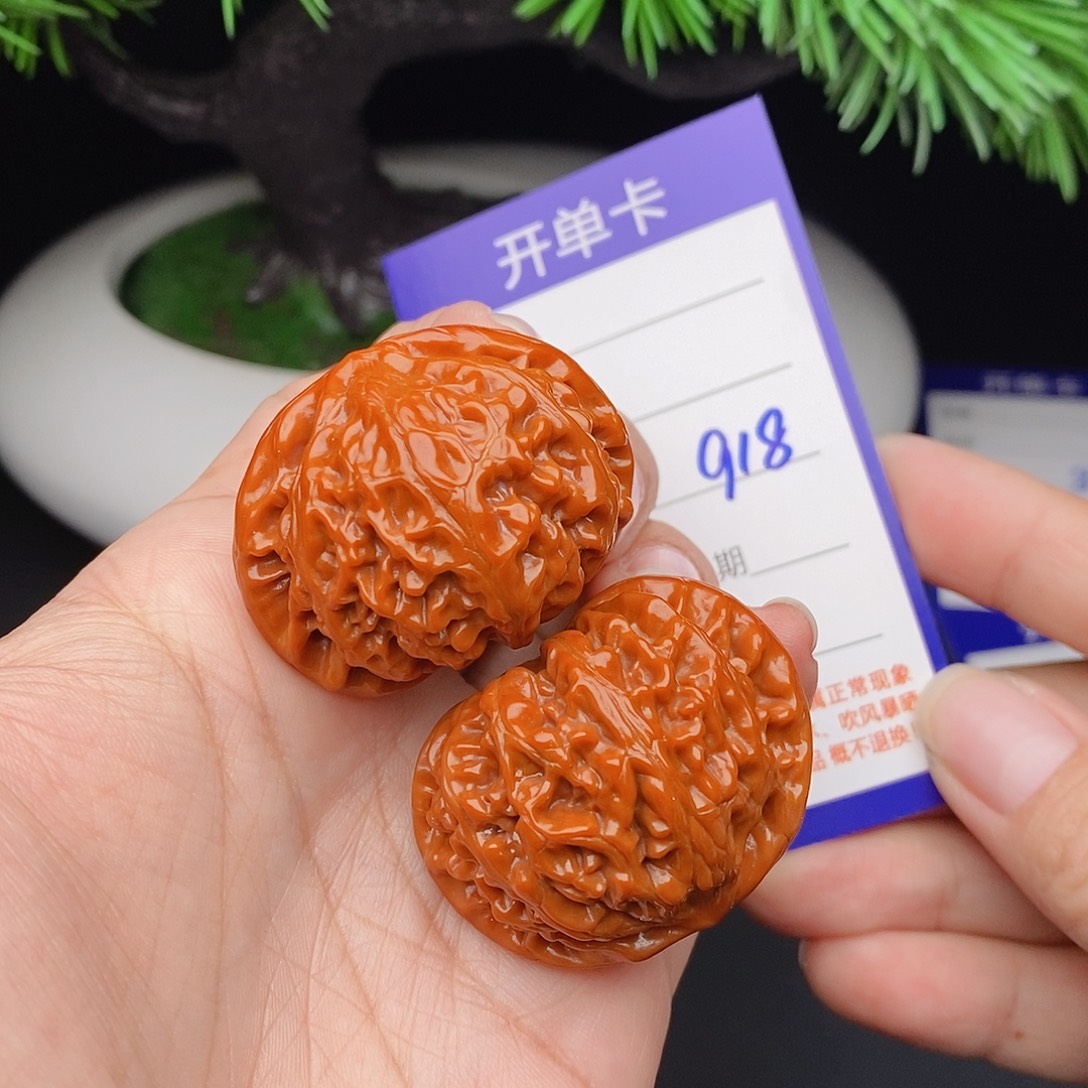 文玩核桃把件40宫灯918