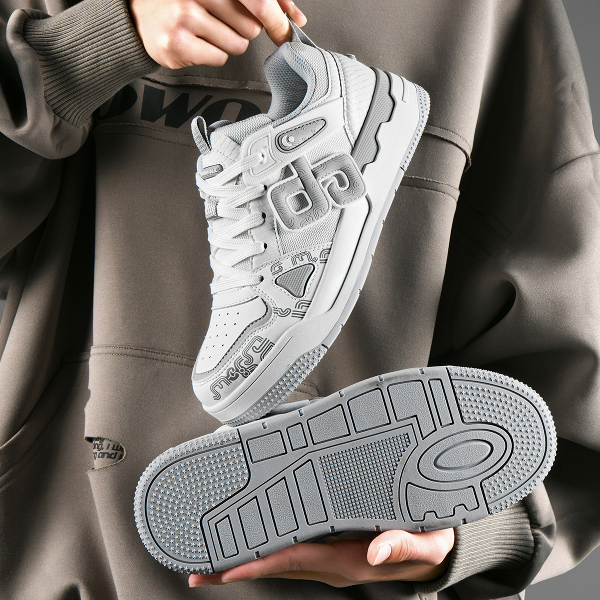 MARK FAIRWHALE/马克华菲时尚红色男鞋2025夏季百搭运动休闲板鞋