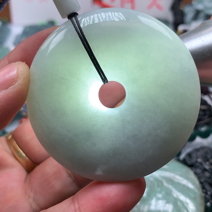 翡翠颈饰未镶嵌保真天然a货翡翠