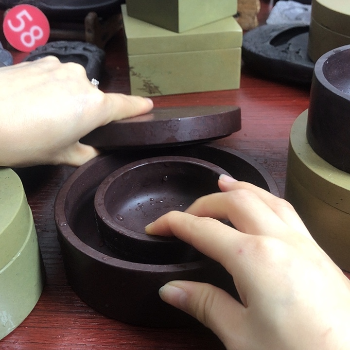 肇庆端砚5寸配石盖火锅砚老宋坑