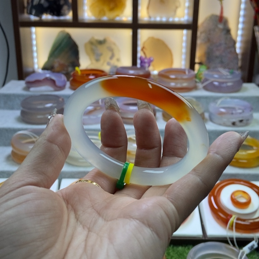 【闪购商品】玛瑙/玉髓手镯未镶嵌