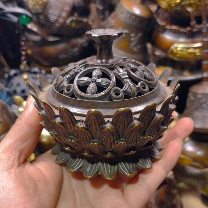 铜器摆件收收藏藏