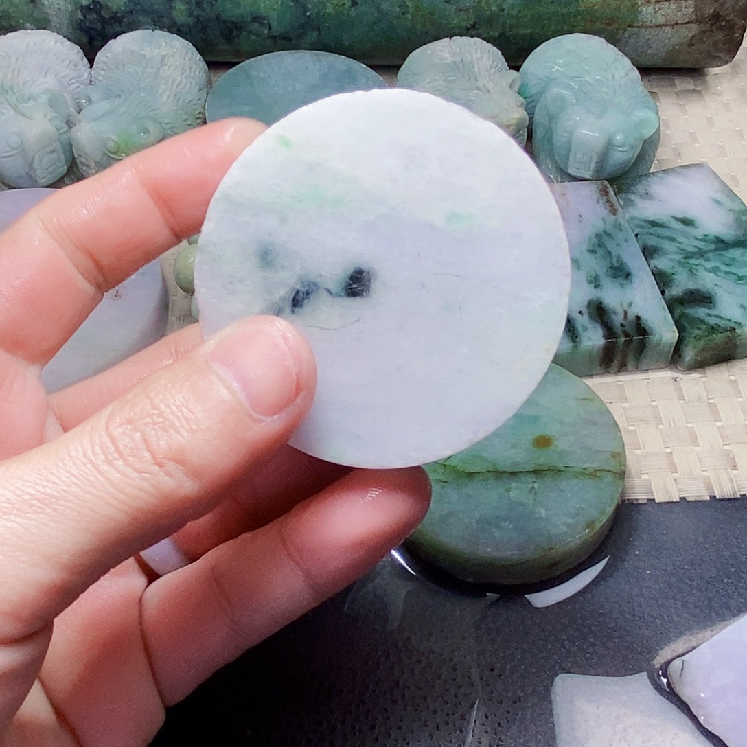 翡翠未镶嵌颈饰555