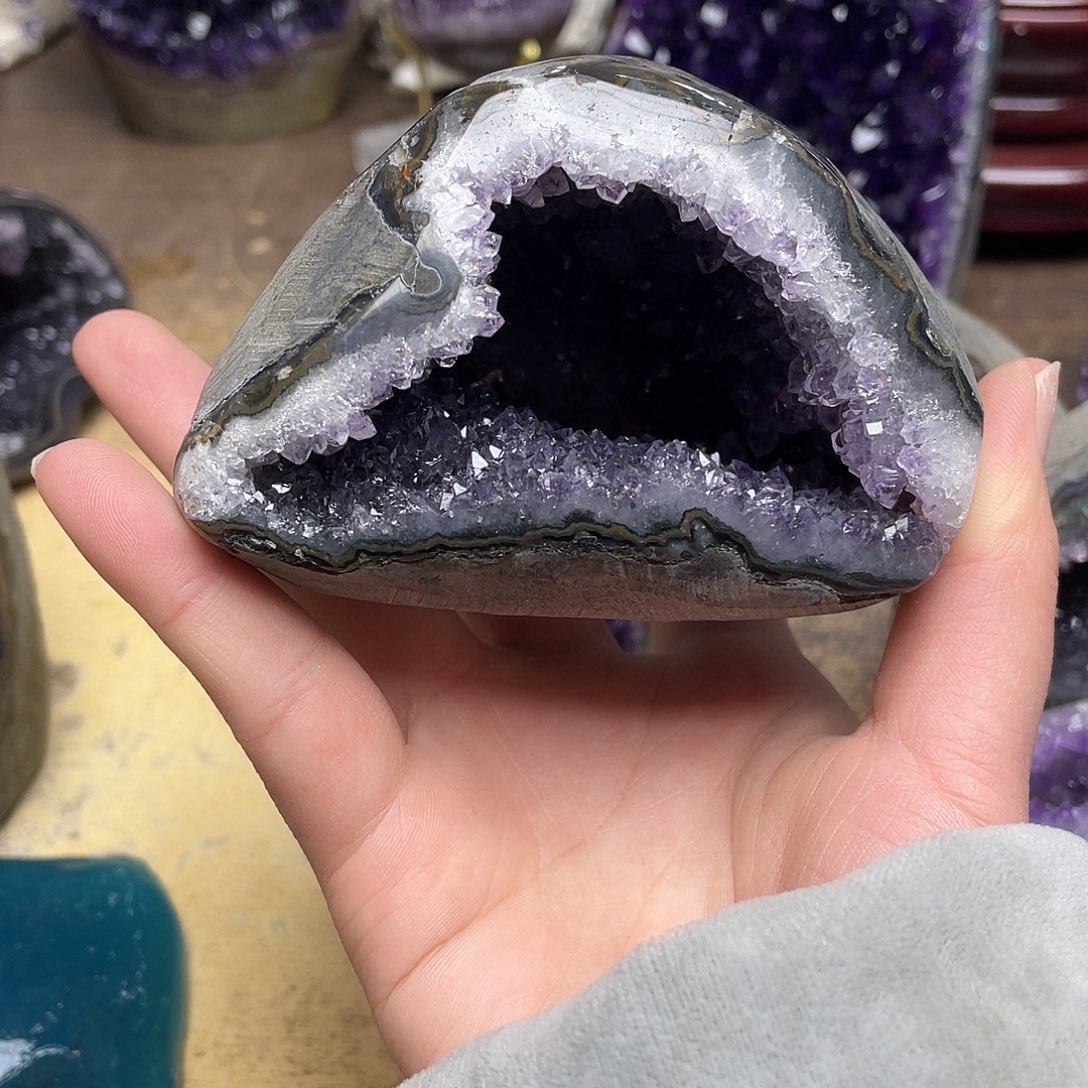 未镶嵌大型摆件（非配饰）紫晶