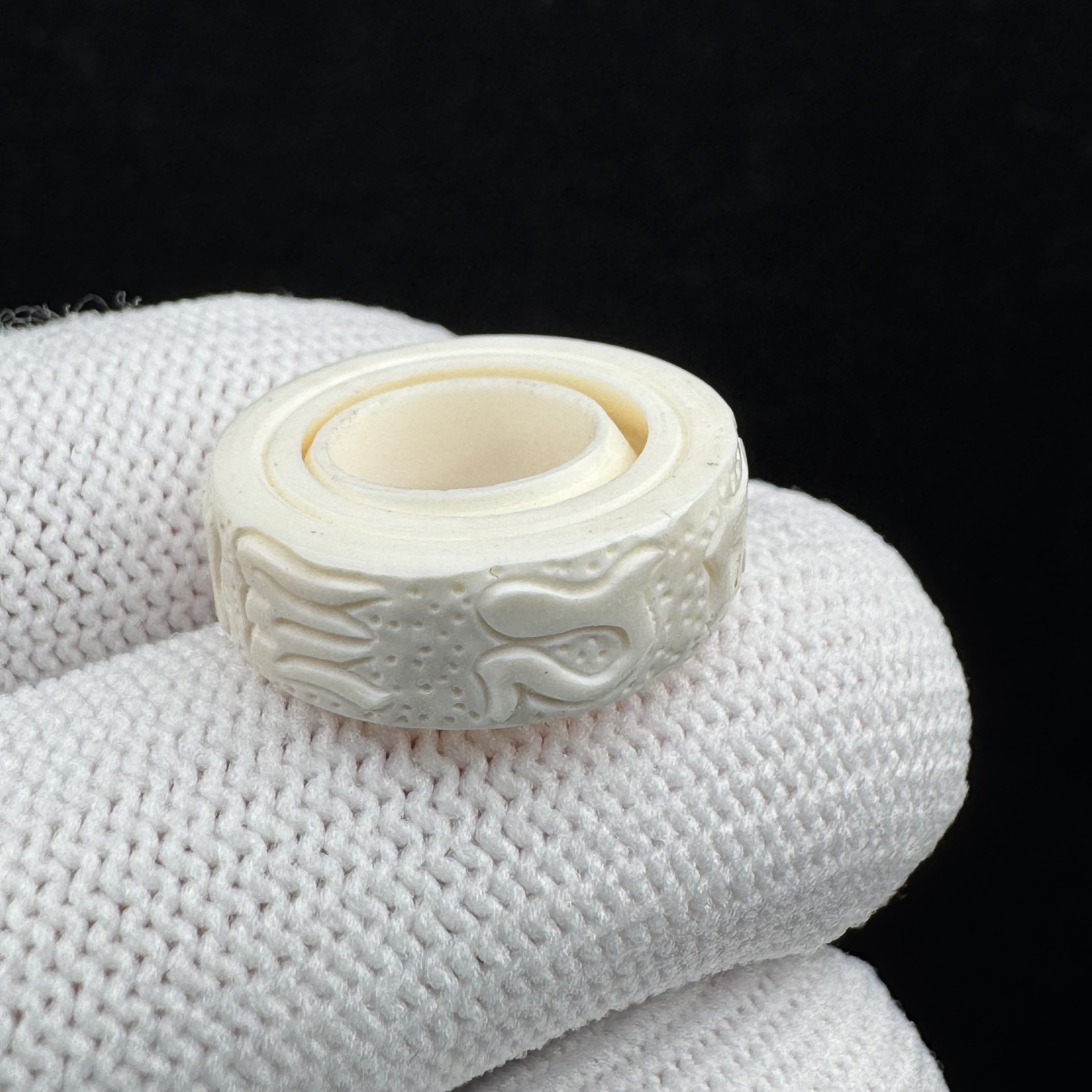 J4351天然猛犸牙 雕刻双层跑环内径8.7mm支持鉴定 假一罚四