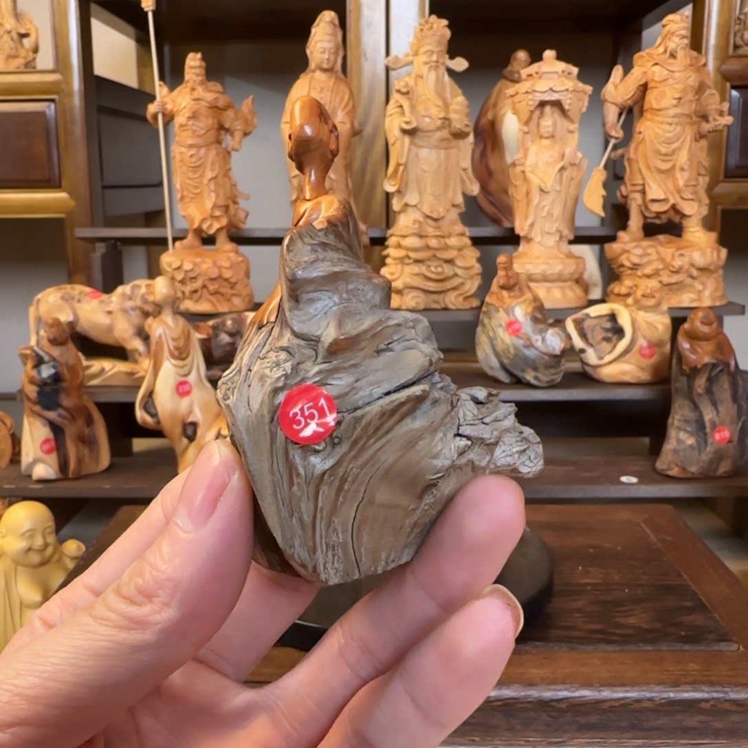 崖柏小木匠艺雕一物一拍