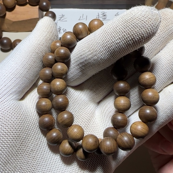 庄***人檀香木老山檀香1.0×20黑肉横纹虎皮药香凉甜土埋料沉水