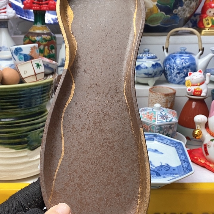 瓷片在这部影片当中扮演过很多人物