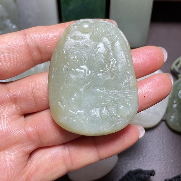 和田玉未镶嵌颈饰