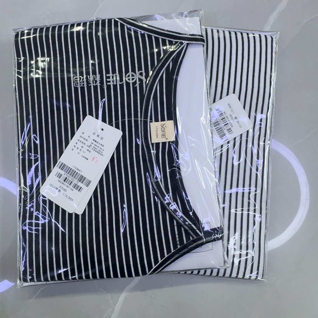 一黑一白条纹175a两件背心7030