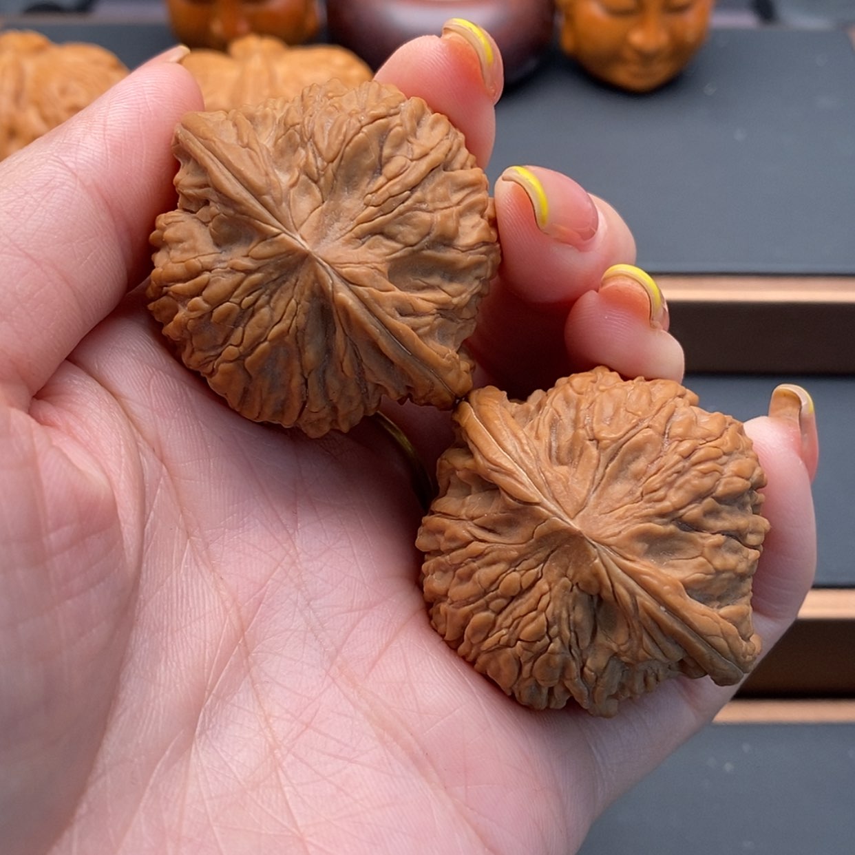 【闪购商品】文玩核桃把件磨盘40