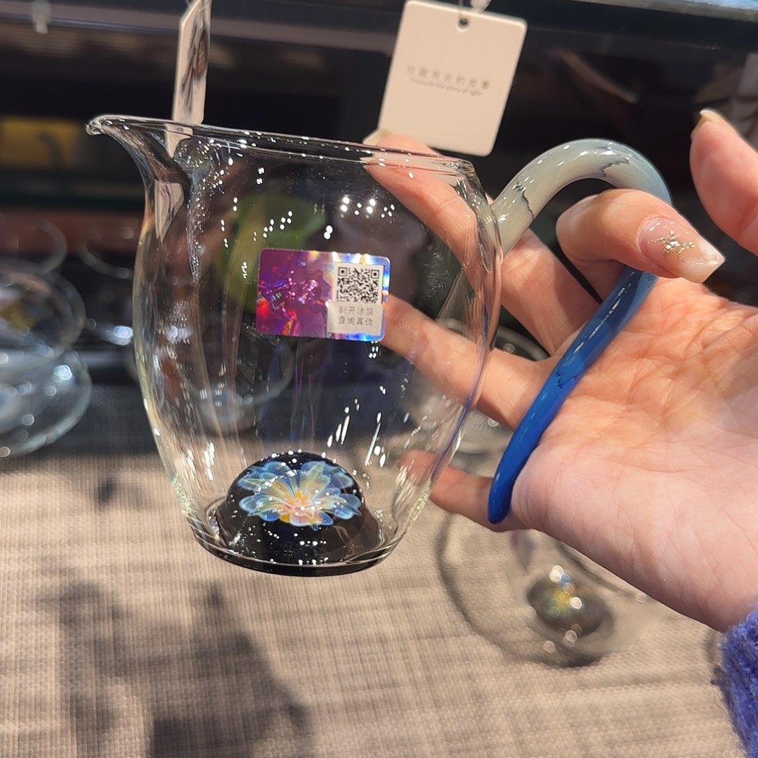 冷***洒菡韵怡然///////////