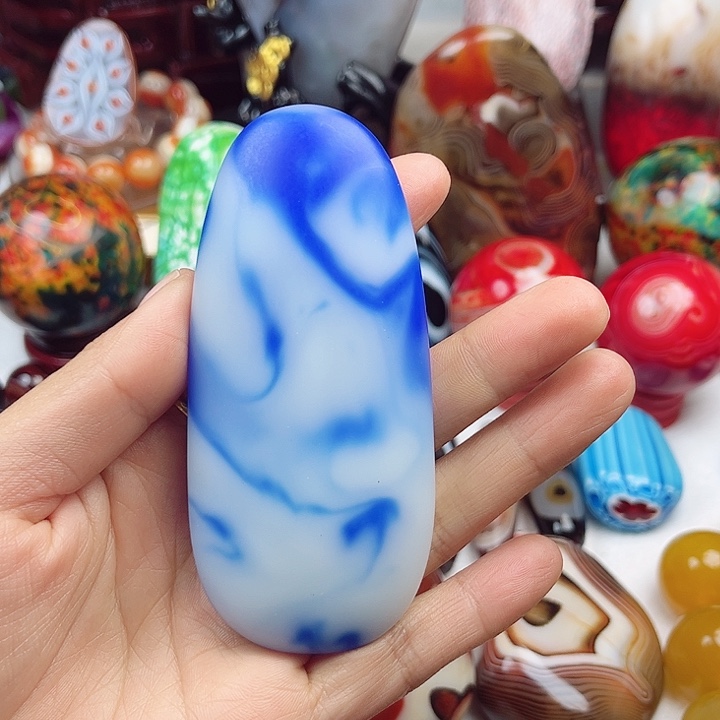 玛瑙/玉髓未镶嵌珠宝奇石
