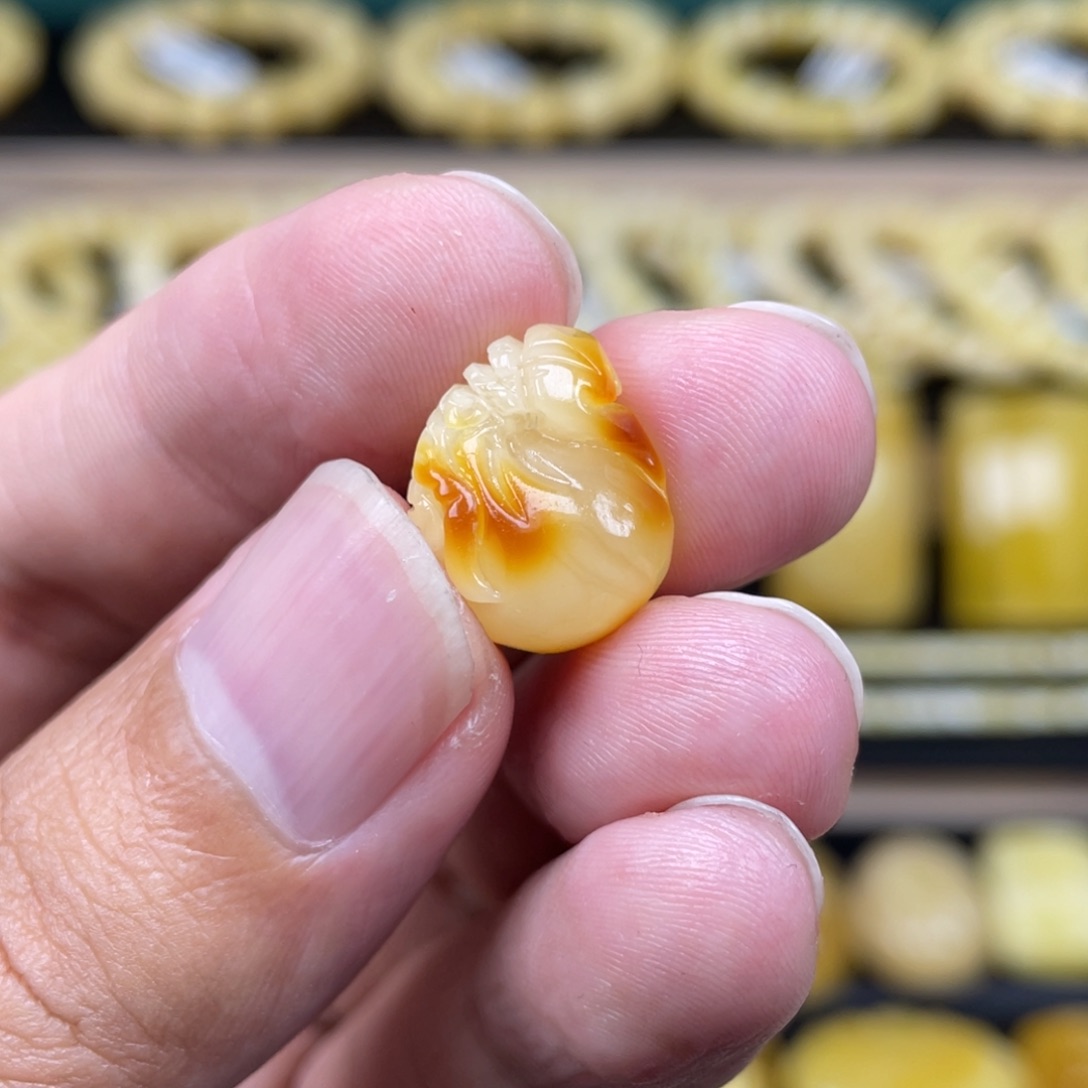 未镶嵌琥珀裸石琥珀蜜蜡