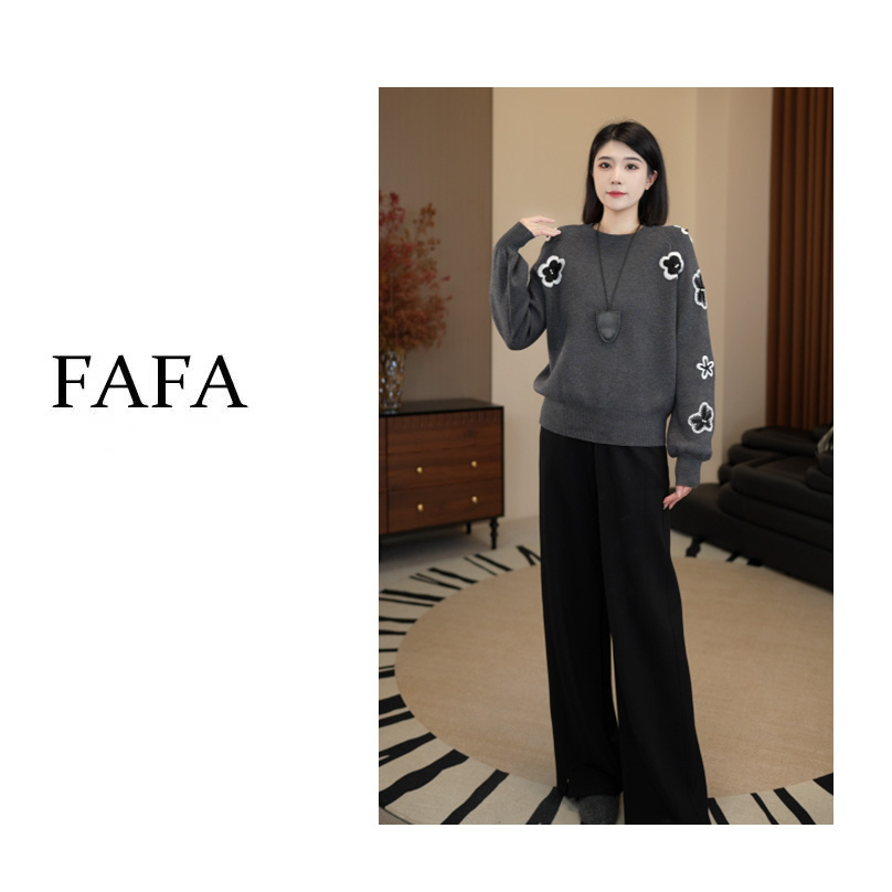 FAFA【雪绒花】早春时尚设计感显瘦遮肉气质绣花毛衣--