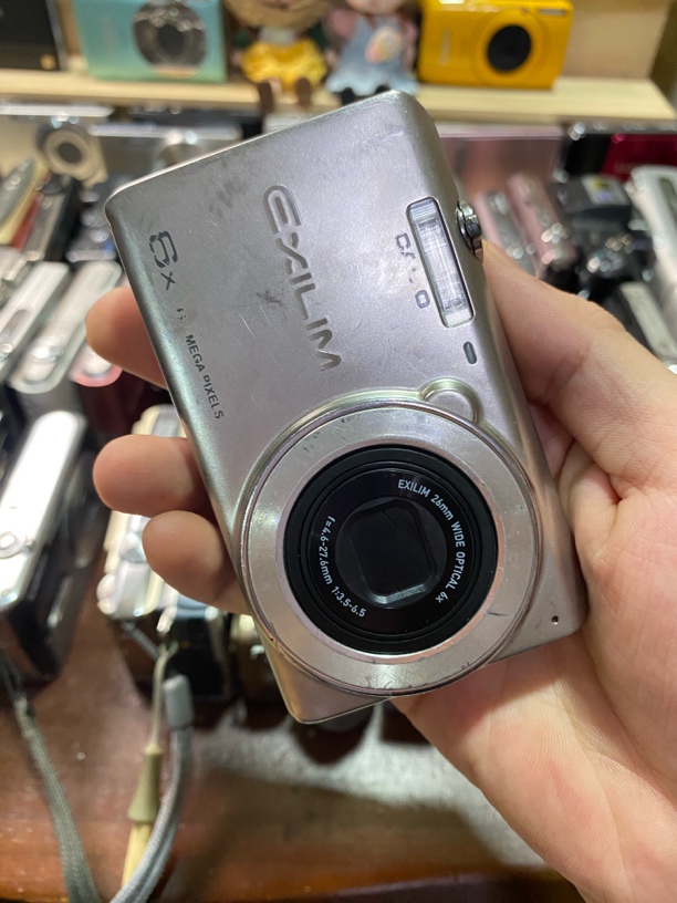8新 Casio/卡西欧 卡西欧zs26 1600w像素 6倍光学变焦