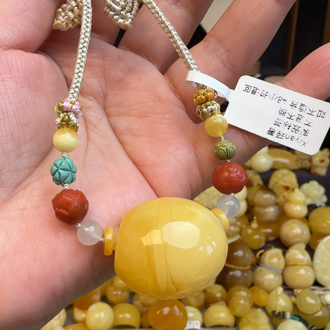 琥珀未镶嵌套链焦皮料马蹄珠锁骨