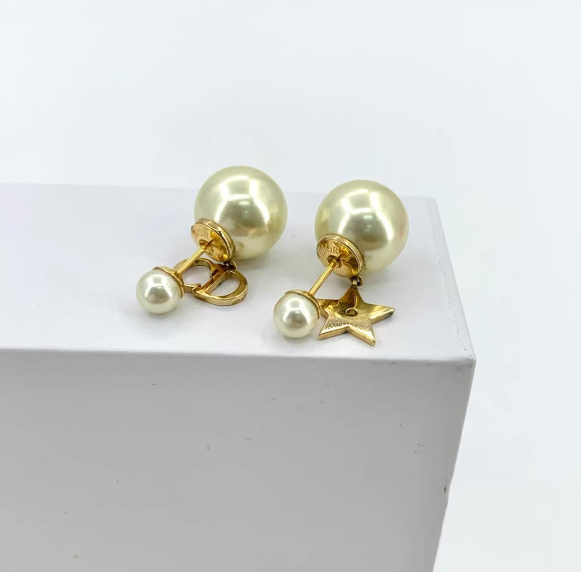 99新 DIOR/迪奥 珍珠星星耳坠/99新/xm21320