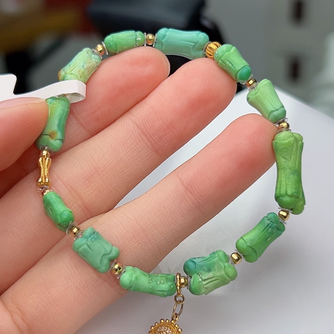 绿松石珠宝奇石18K金镶嵌