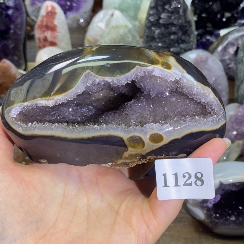 【闪购商品】未镶嵌大型摆件（非配饰）紫晶