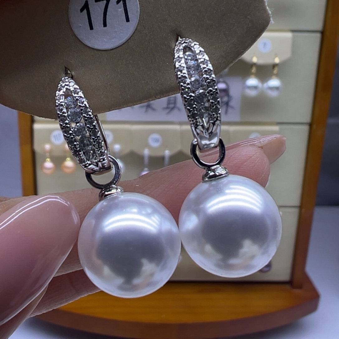 未镶嵌淡水珍珠耳饰