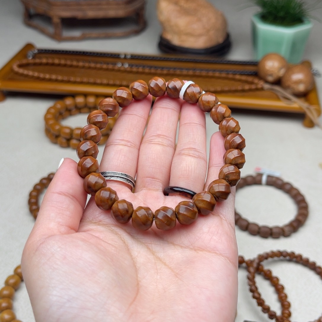 紫金鼠手串?*白10实心喜旋珠