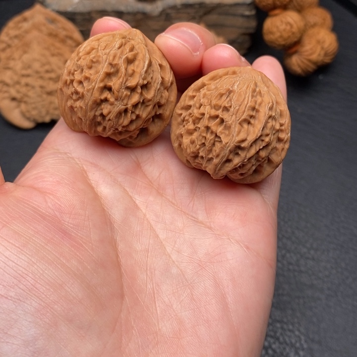 桃核把件全品34宫灯