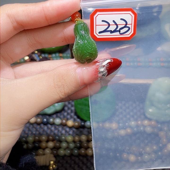 和田玉和田玉边角料随机发未镶嵌