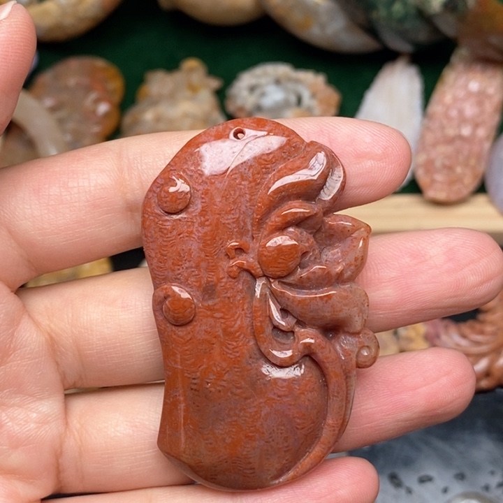 硅化珊瑚（珊瑚玉）手镯未镶嵌半价