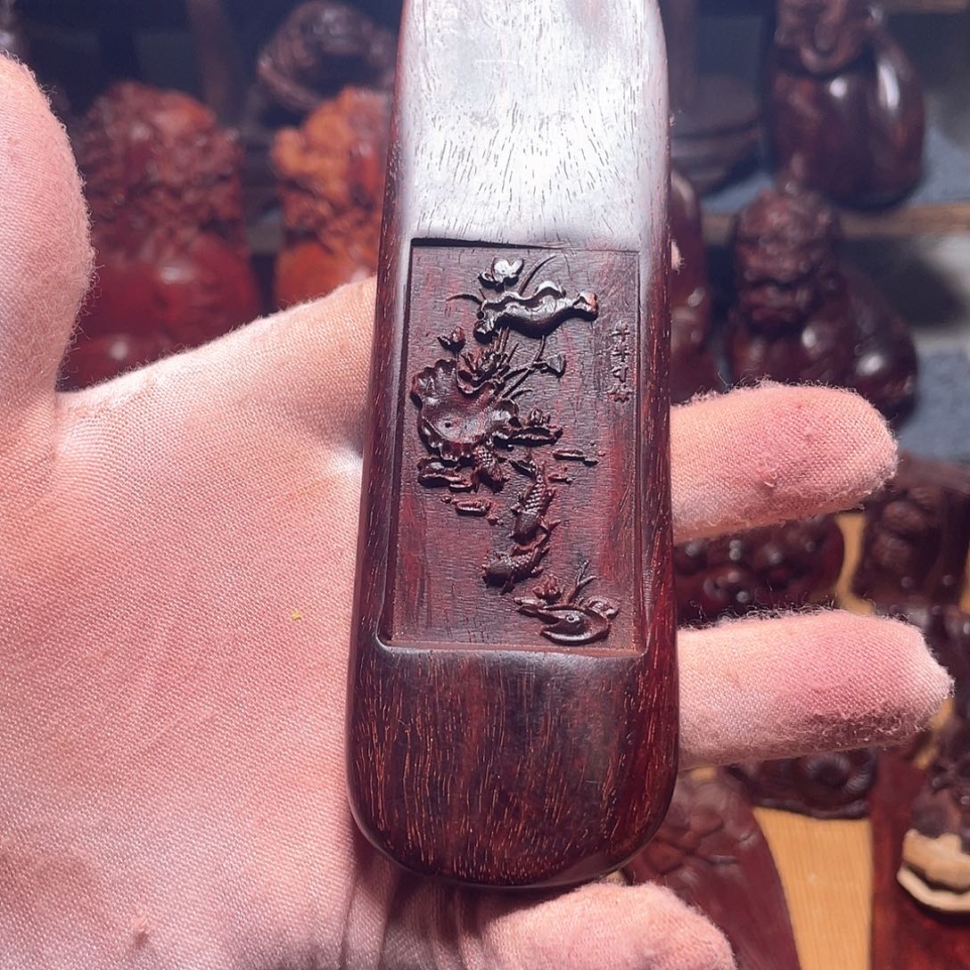 大***朗檀香紫檀（小叶紫檀）