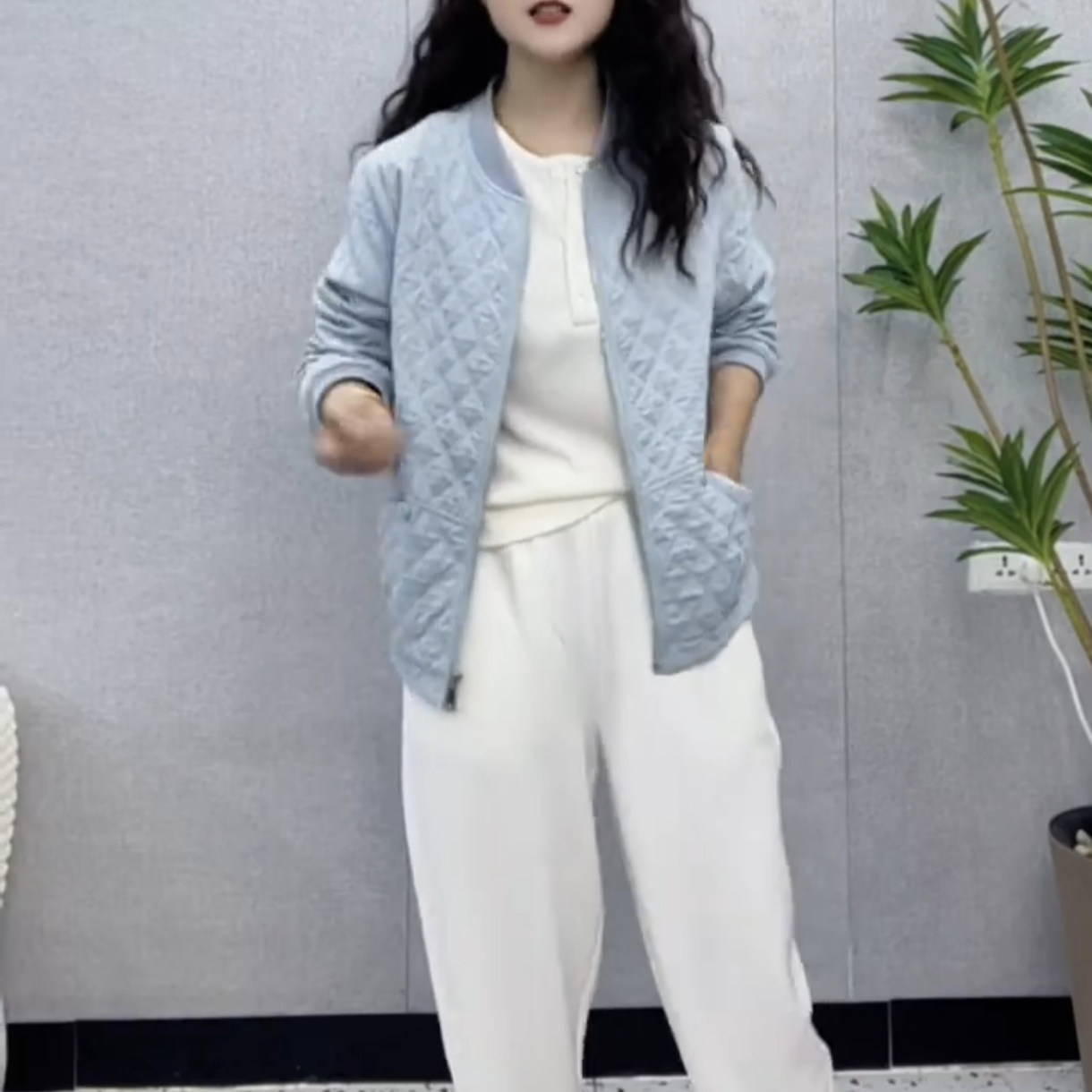 米莱家2025休闲宽松时尚气质外套