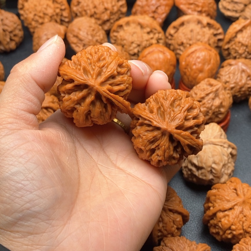 【闪购商品】文玩核桃把件41苹果园