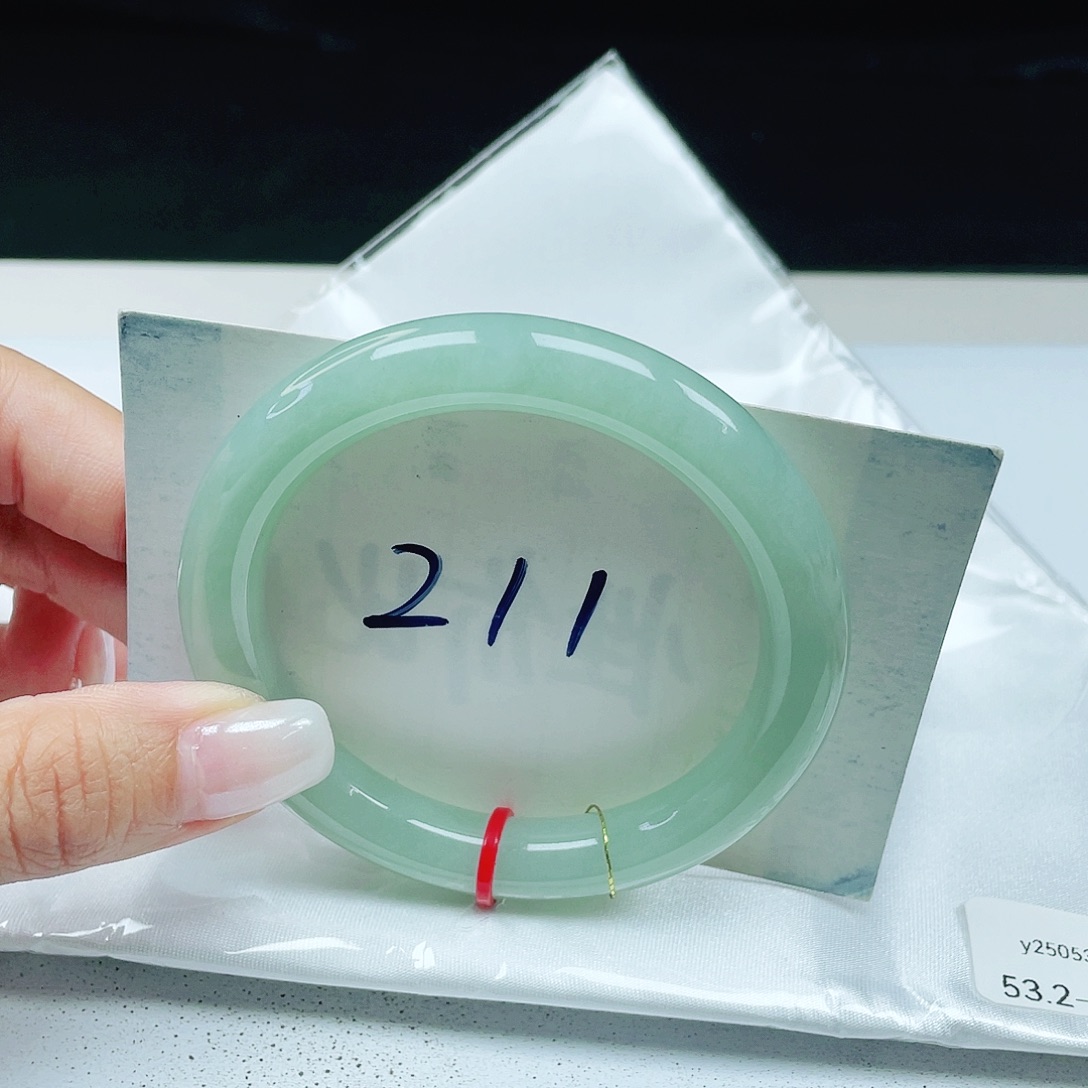 翡翠未镶嵌手镯 圆条53+