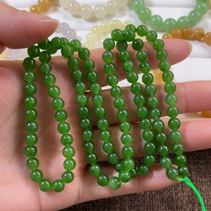 和田玉未镶嵌手串