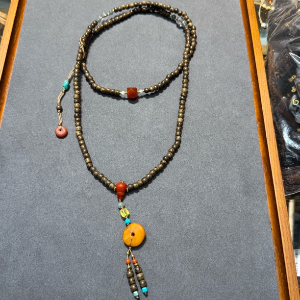 1675-檀木蜜蜡吊坠项链5mm