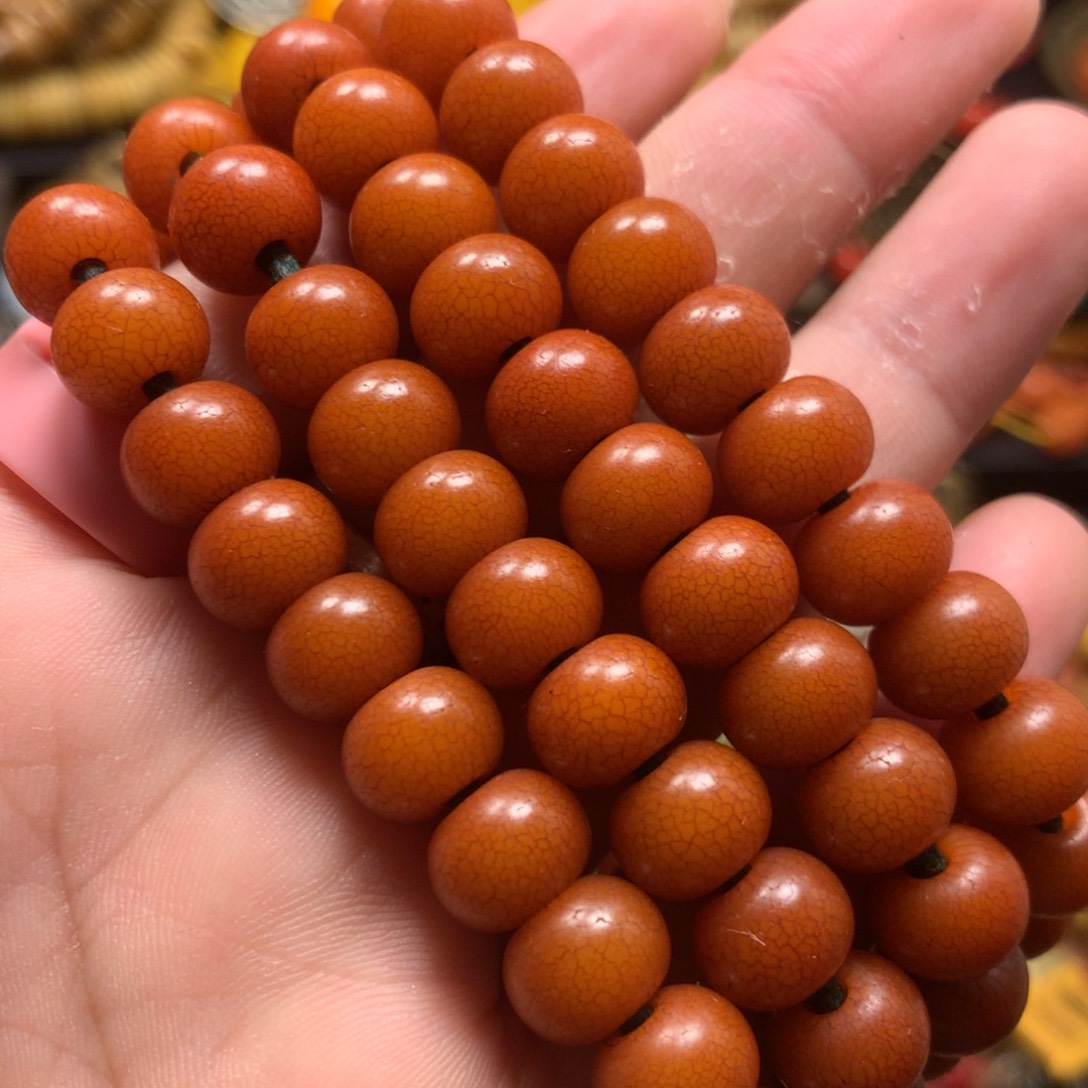 泥塑娘啦擦擦骰子