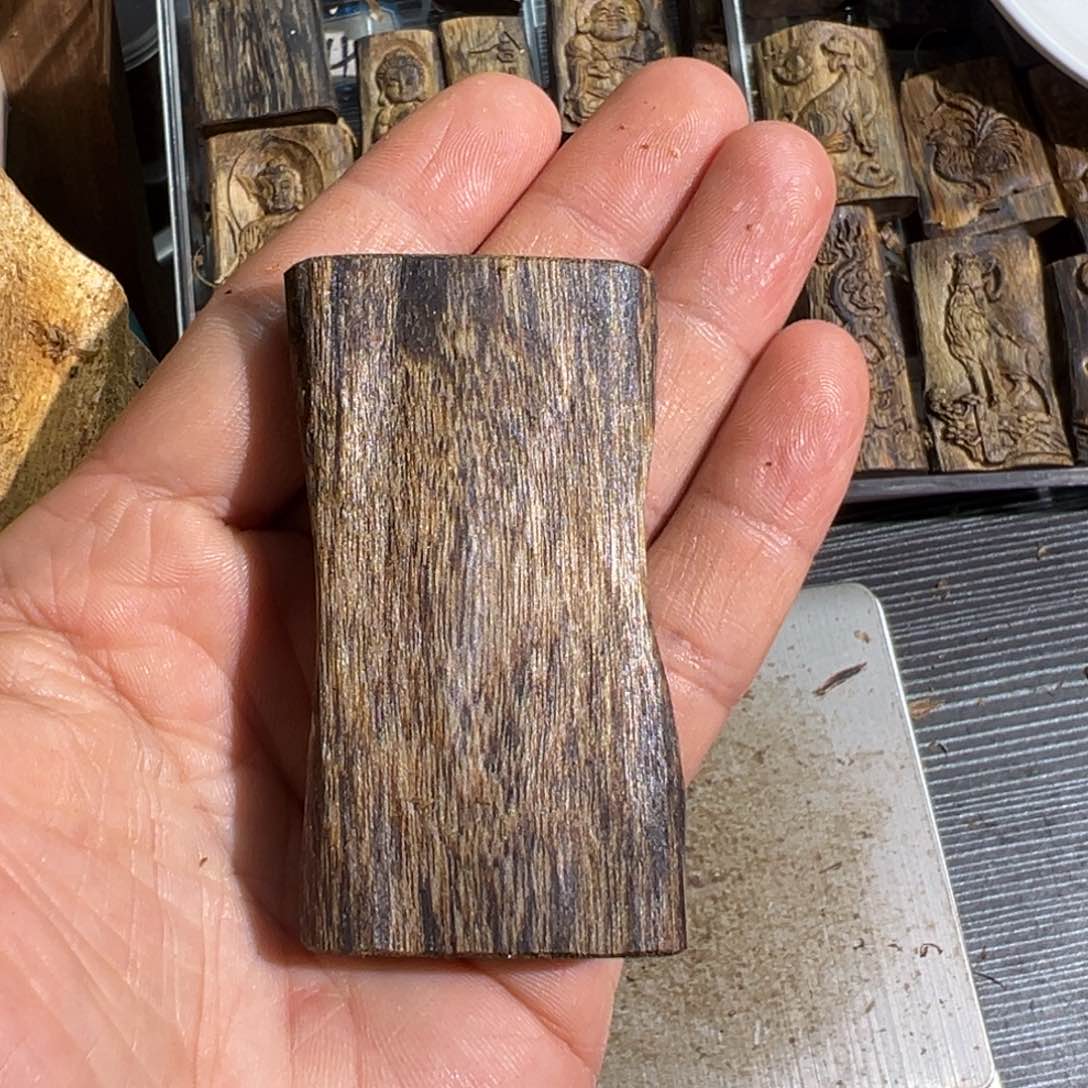 沉香吊坠白棋楠吊坠15.7克